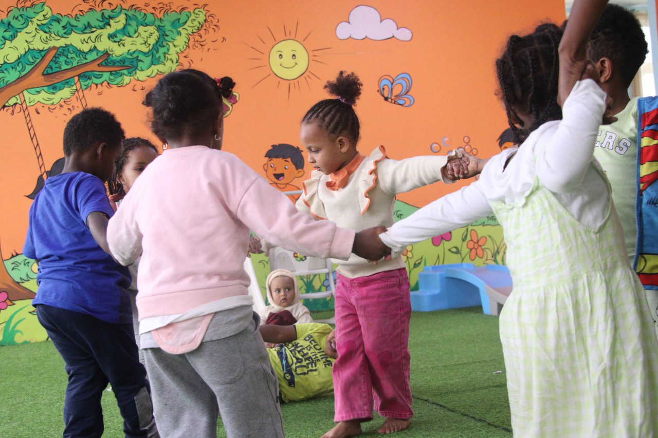 ለህፃናት አካላዊ እንቅስቃሴ ለምን ያስፈልጋል?